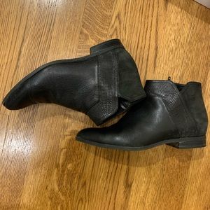 Black Nine West Ankle Boots